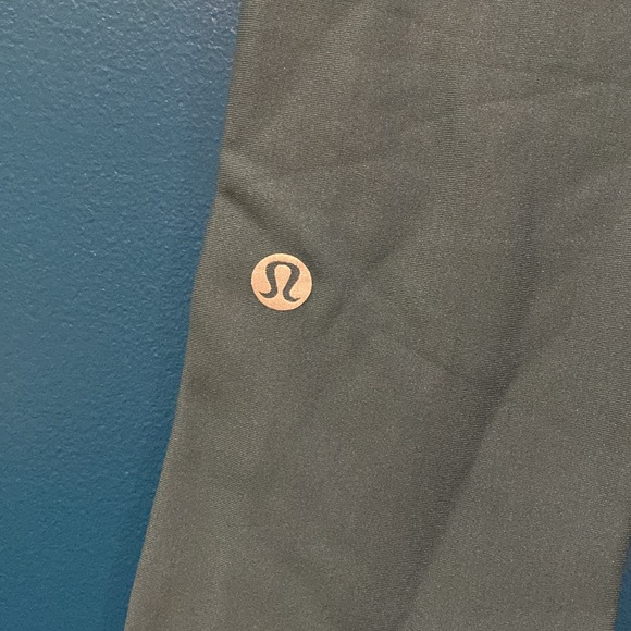 NWT Lululemon Fast and Free High-Rise Fleece Tight 28" in Green Jasper, Size 0 - Picture 8 of 10